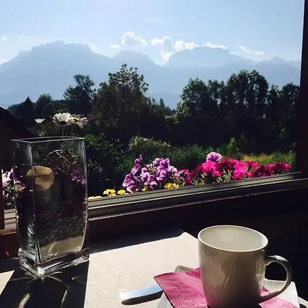 Le Sourire Du Lac Bed & Breakfast
